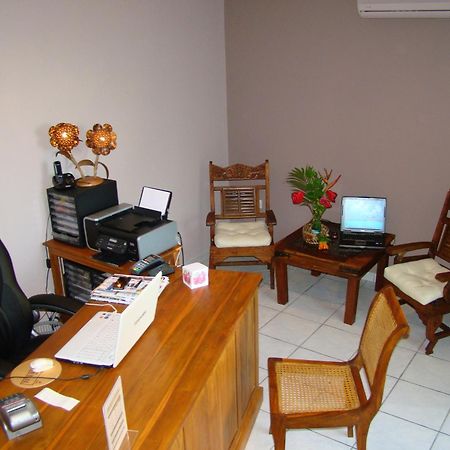 Hotel Ylang Ylang Saint-Gilles-les-Bains Buitenkant foto