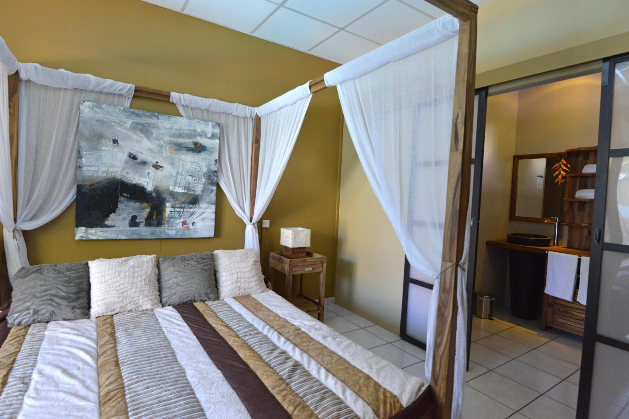 Hotel Ylang Ylang Saint-Gilles-les-Bains Buitenkant foto