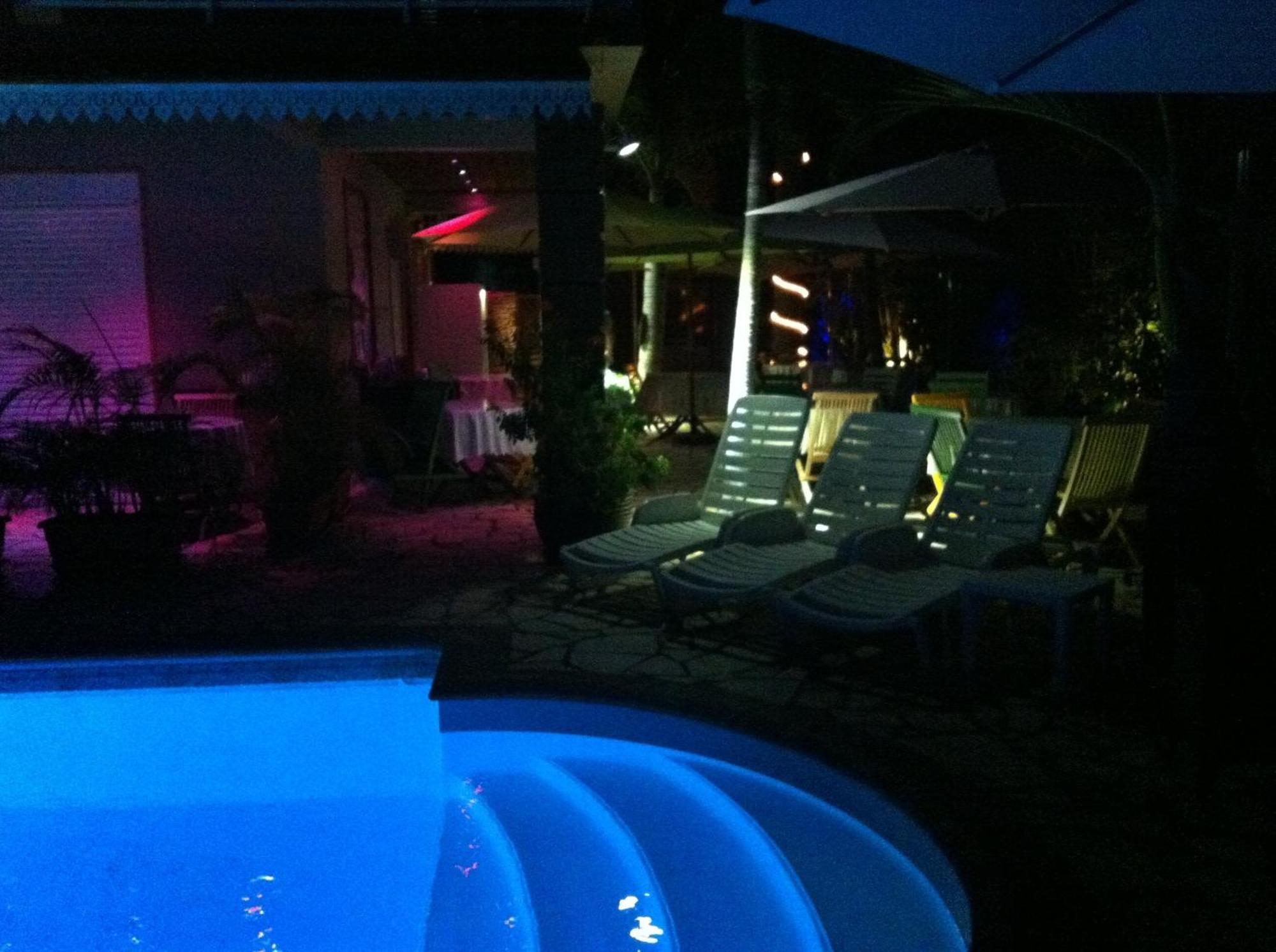 Hotel Ylang Ylang Saint-Gilles-les-Bains Buitenkant foto